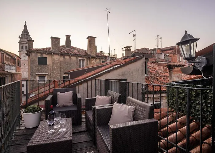 شقة Santa Maria Formosa Terrace R&r