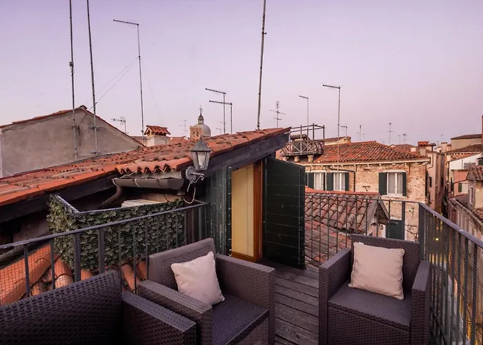 Santa Maria Formosa Terrace R&r